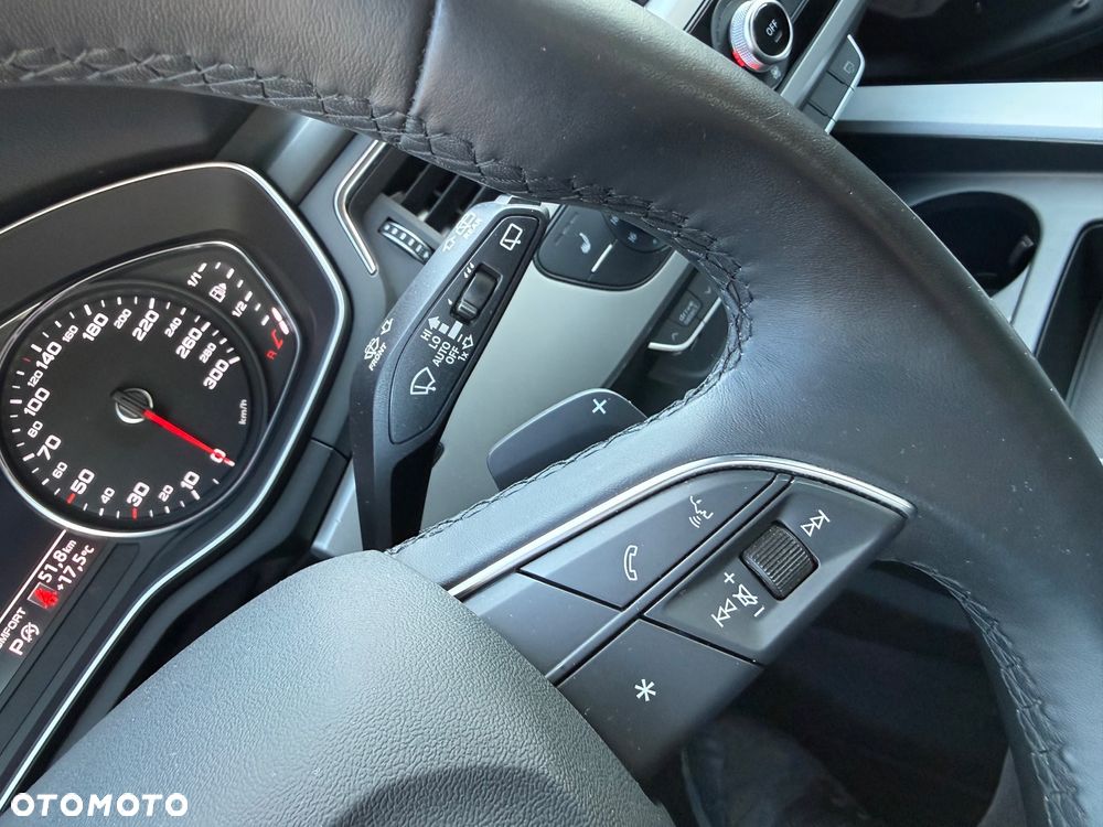 Audi A4 Avant 40 TDI quattro S tronic - 25