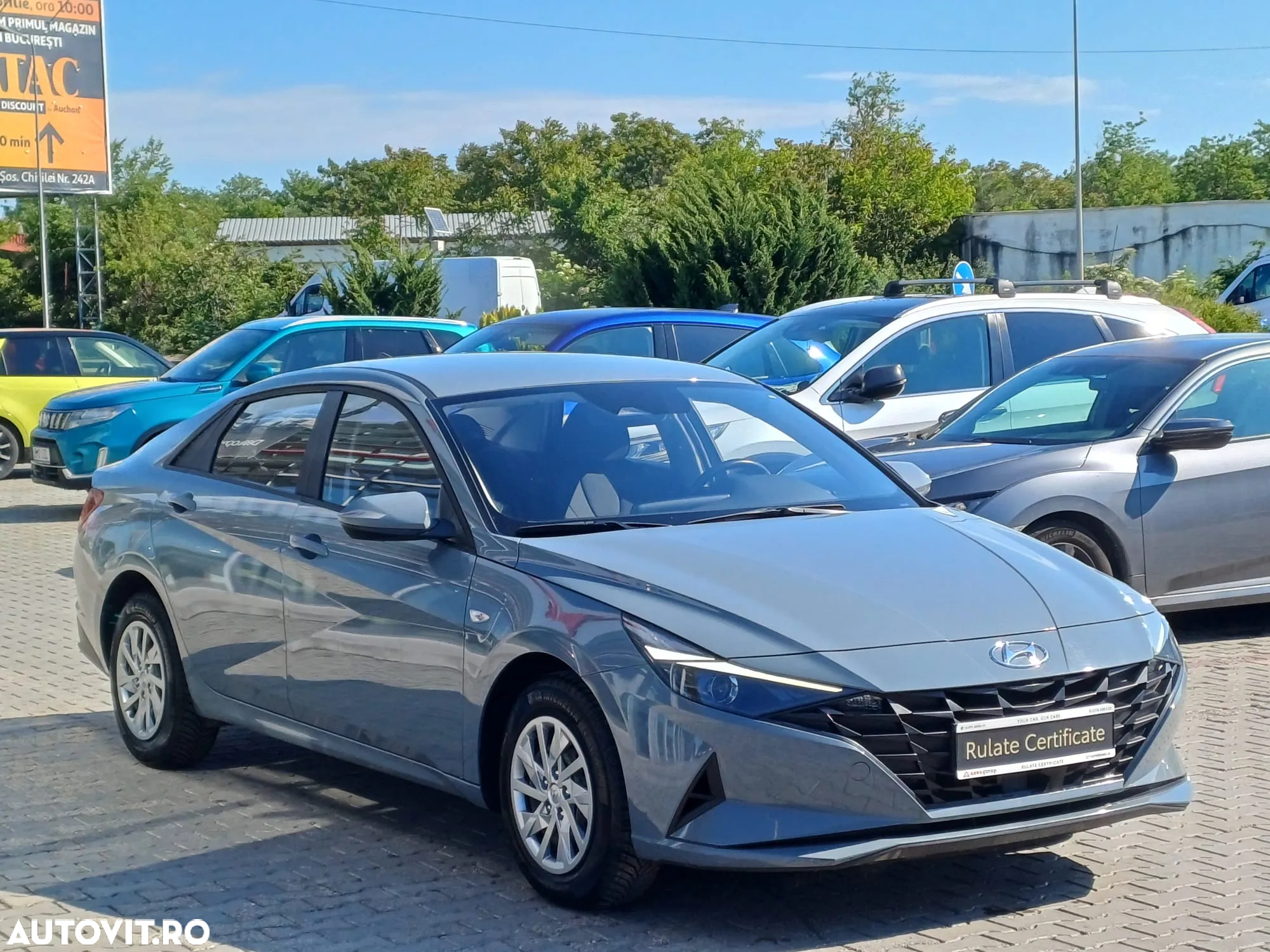 Hyundai Elantra 1.6 l 123 CP CVT Comfort - 3