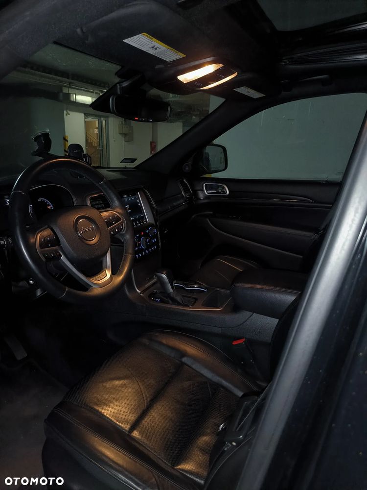 Jeep Grand Cherokee 3.6 V6 Overland Summit - 17