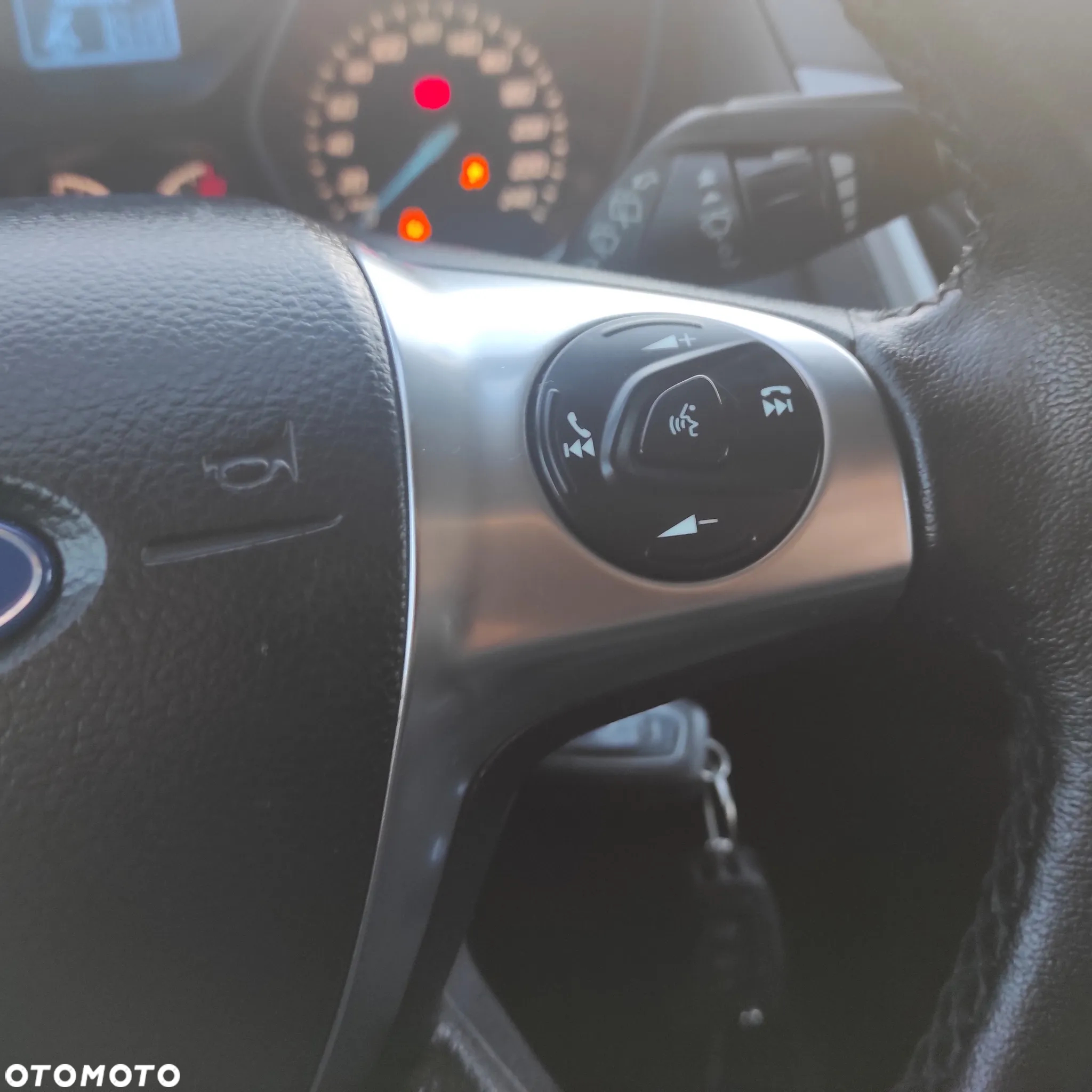 Ford Focus - 24