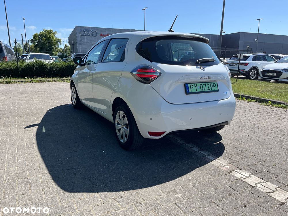 Renault Zoe - 8