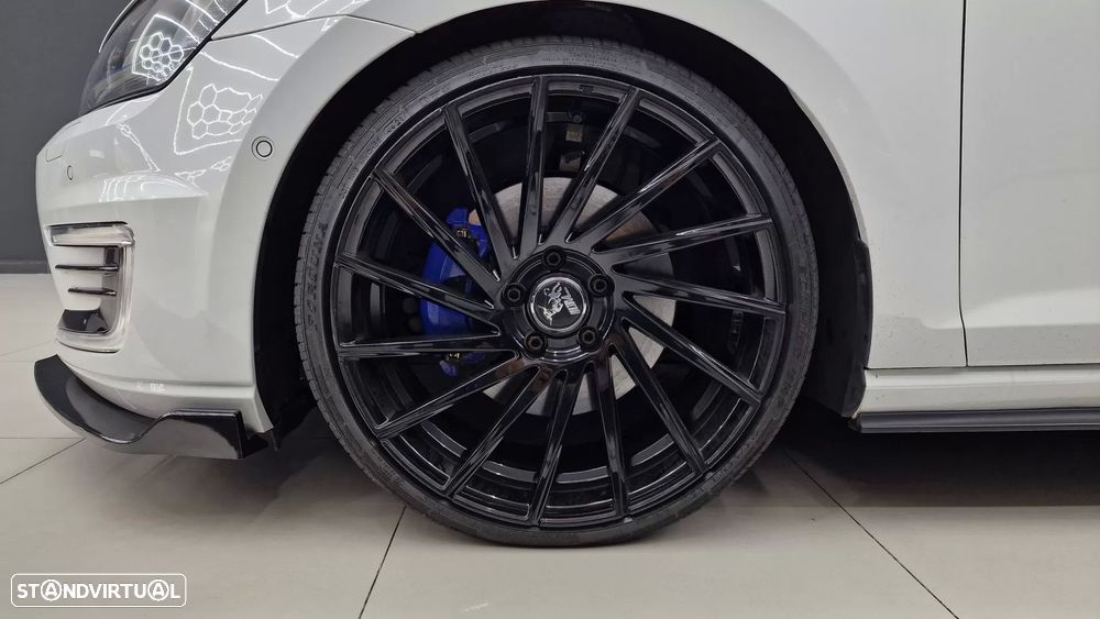 VW Golf 1.4 GTE Plug-in - 24