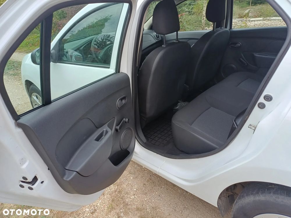 Dacia Logan 1.2 16V Ambiance - 8