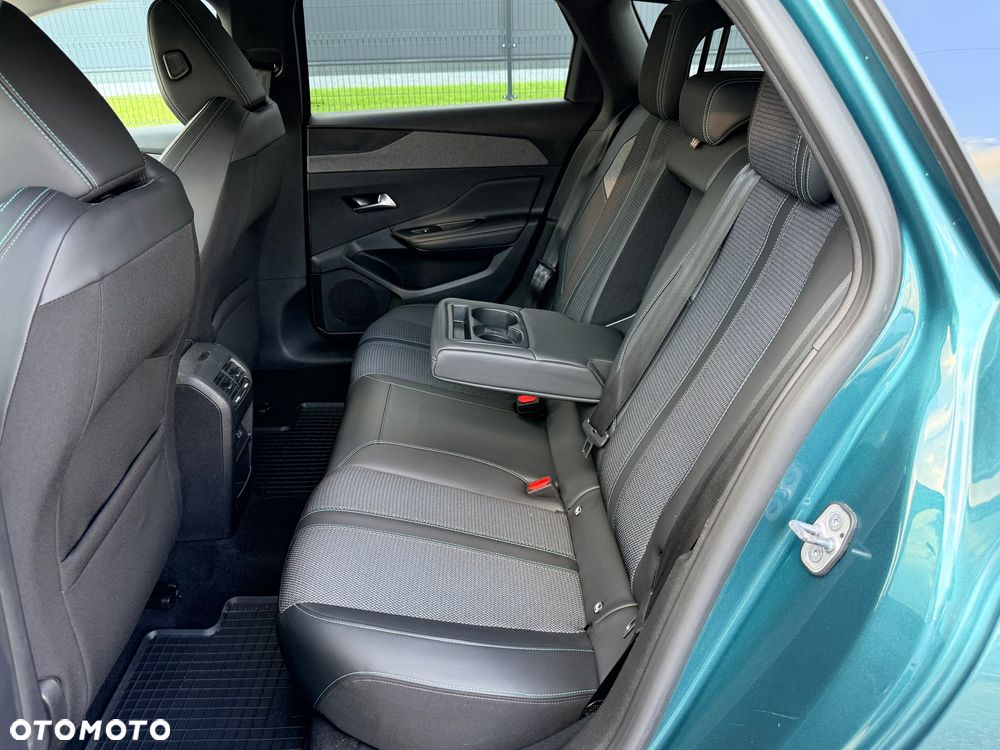 Peugeot 308 1.5 BlueHDi Style S&S EAT8 - 27
