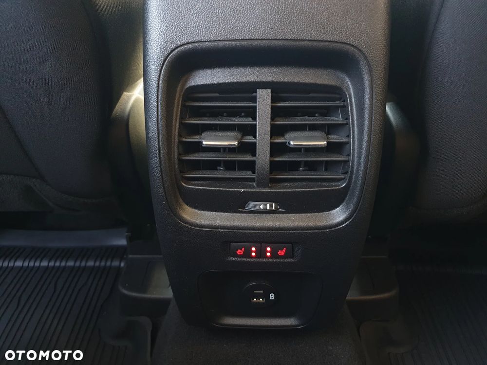 Ford Kuga 1.5 EcoBoost FWD Titanium - 25