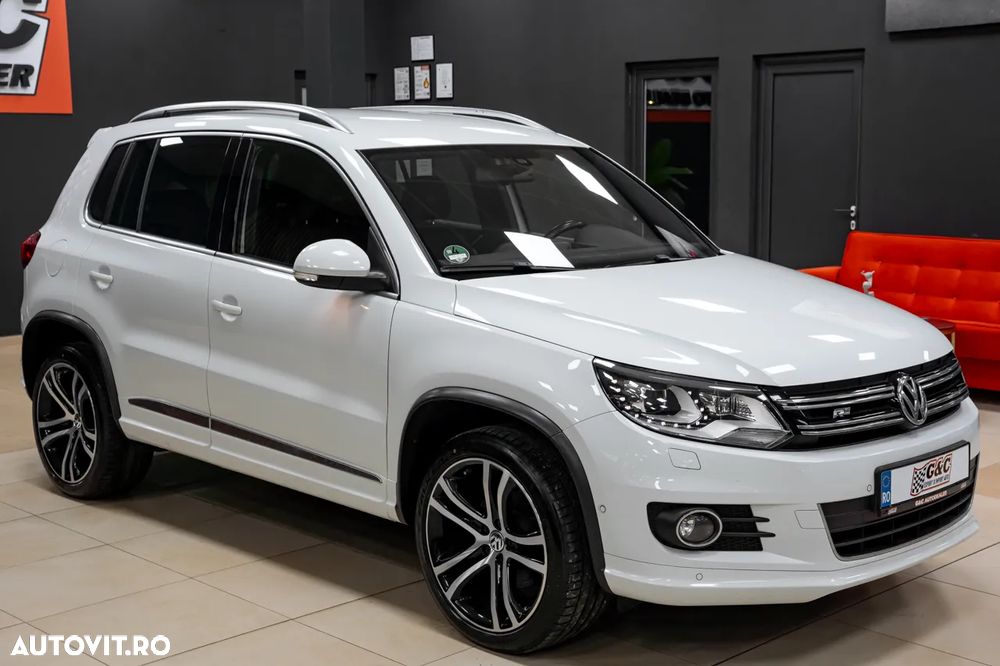 Volkswagen Tiguan 2.0 TDI DPF 4Motion BlueMotion Technology DSG Sport & Style - 3