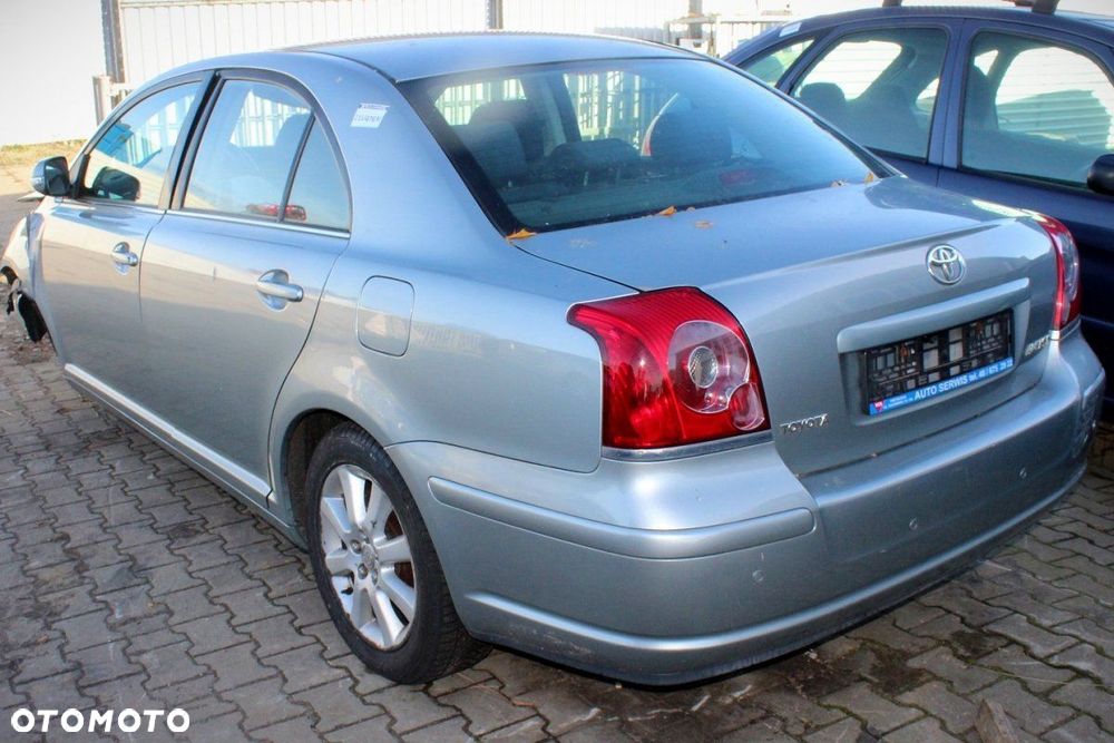 Toyota Avensis T25 2008 1.8VVTI 1ZZ-FE Sedan (MASKA, ZDERZAK, LAMPA, BŁOTNIK, DRZWI, SZYBA, FOTEL) - 4