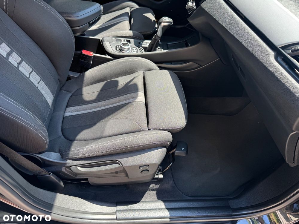 BMW X1 xDrive18d Sport - 9