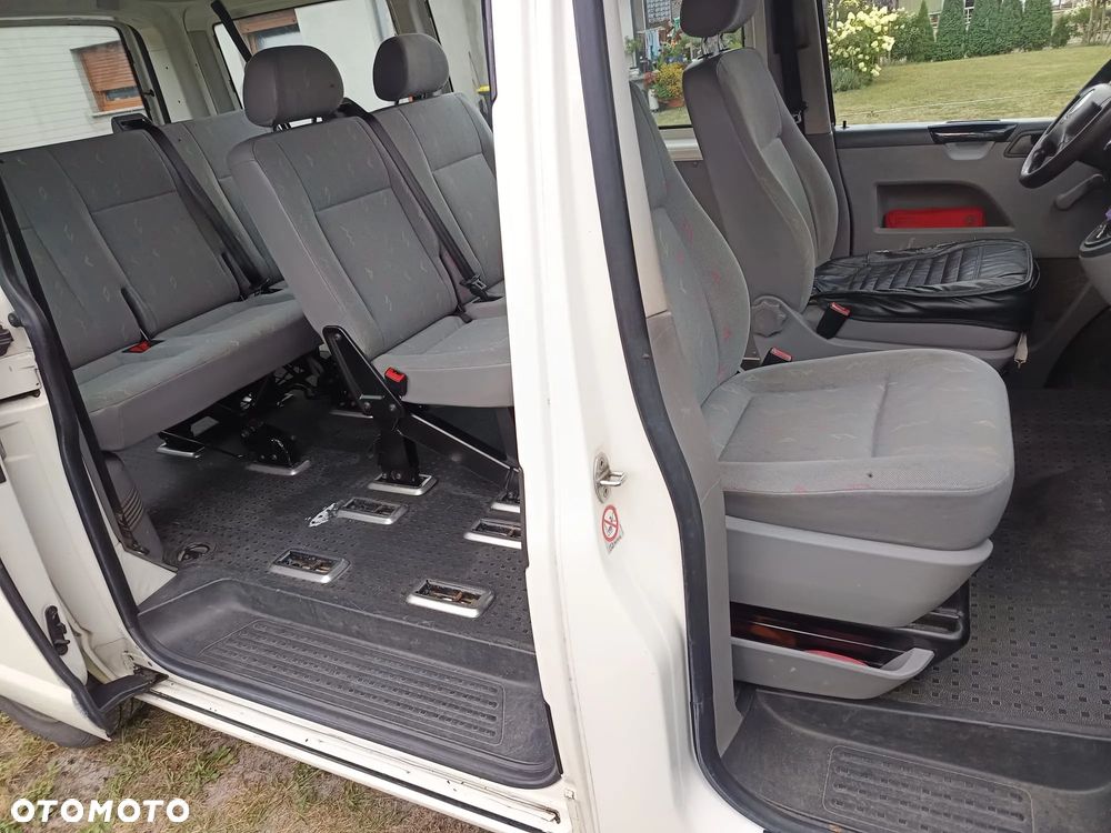 Volkswagen Transporter - 5