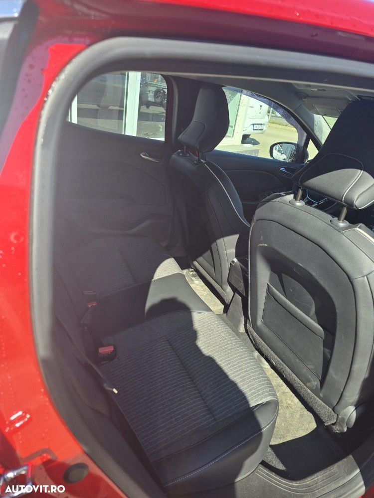 Renault Clio V TCe Intens - 10