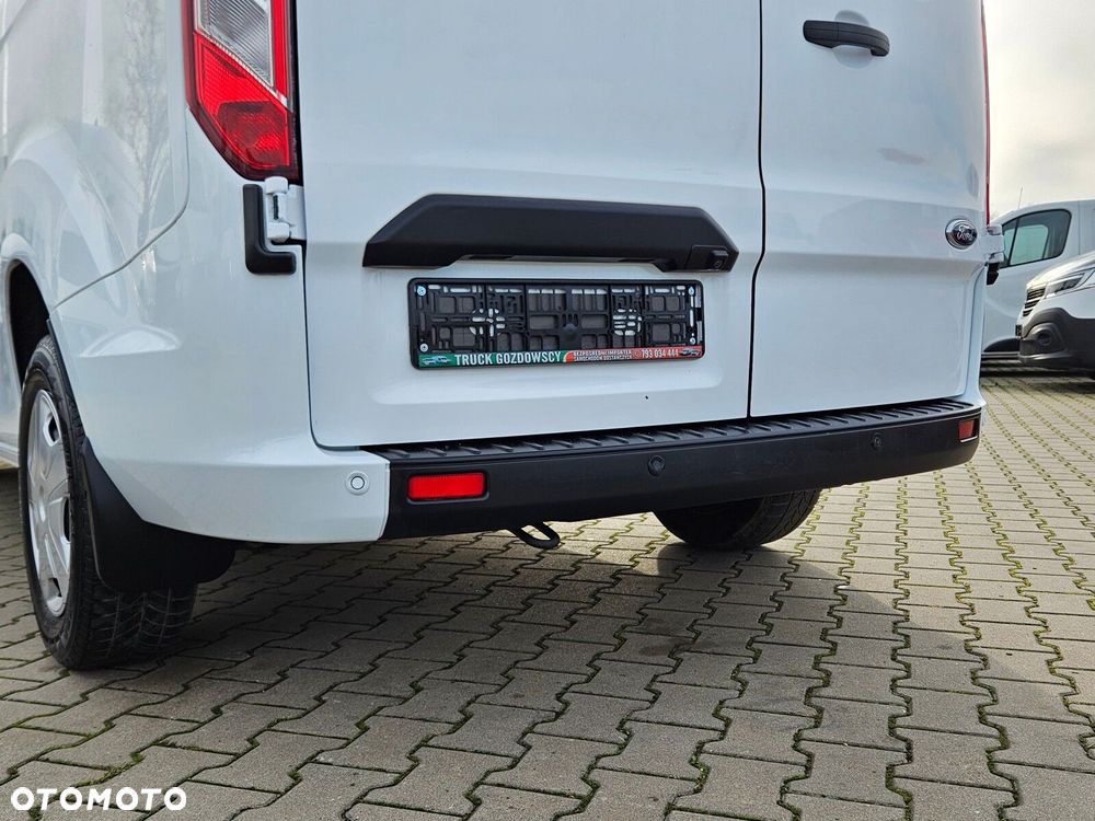 Ford Transit Custom - 12