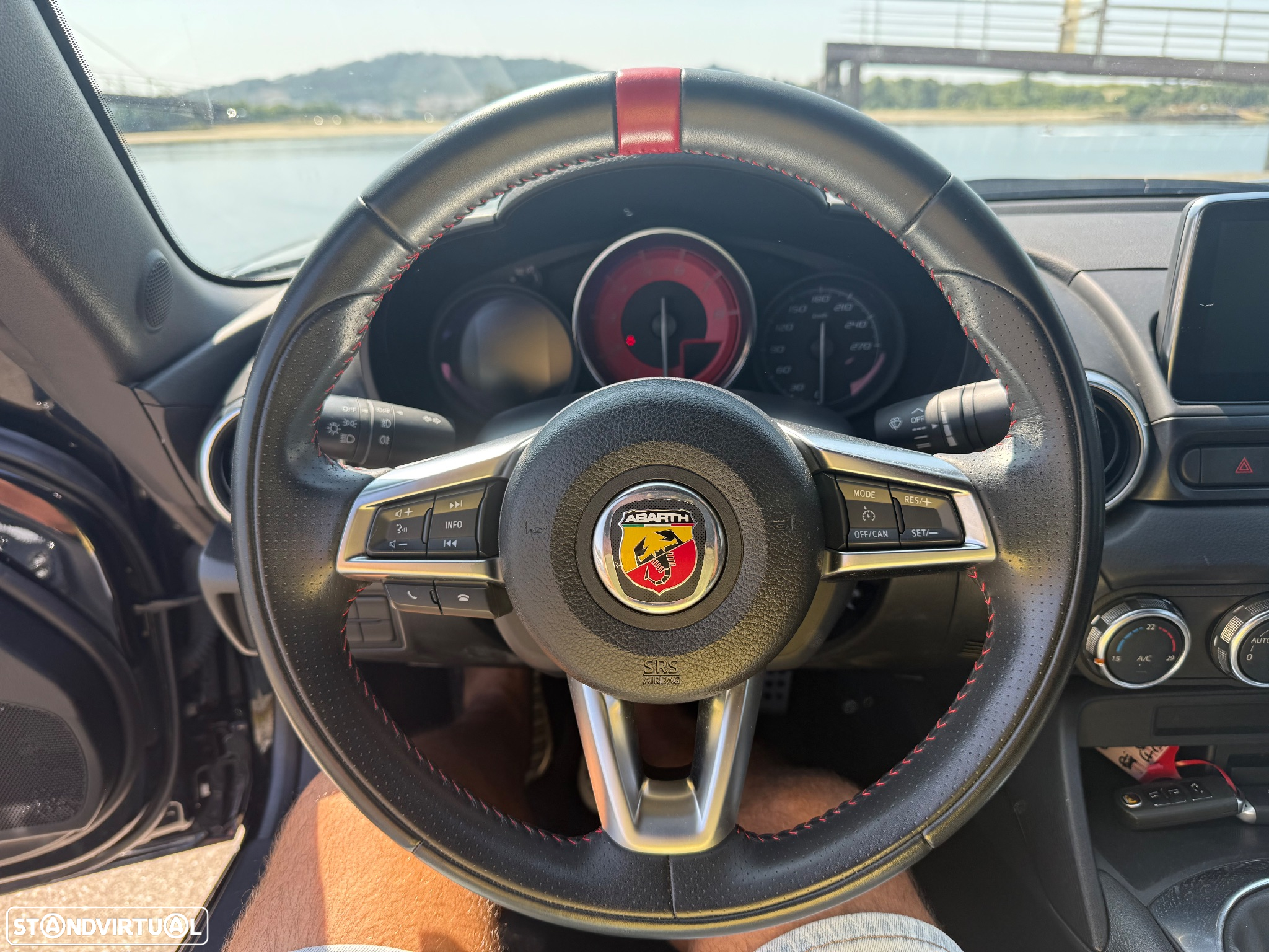 Abarth 124 Spider 1.4 MultiAir Turbo - 17