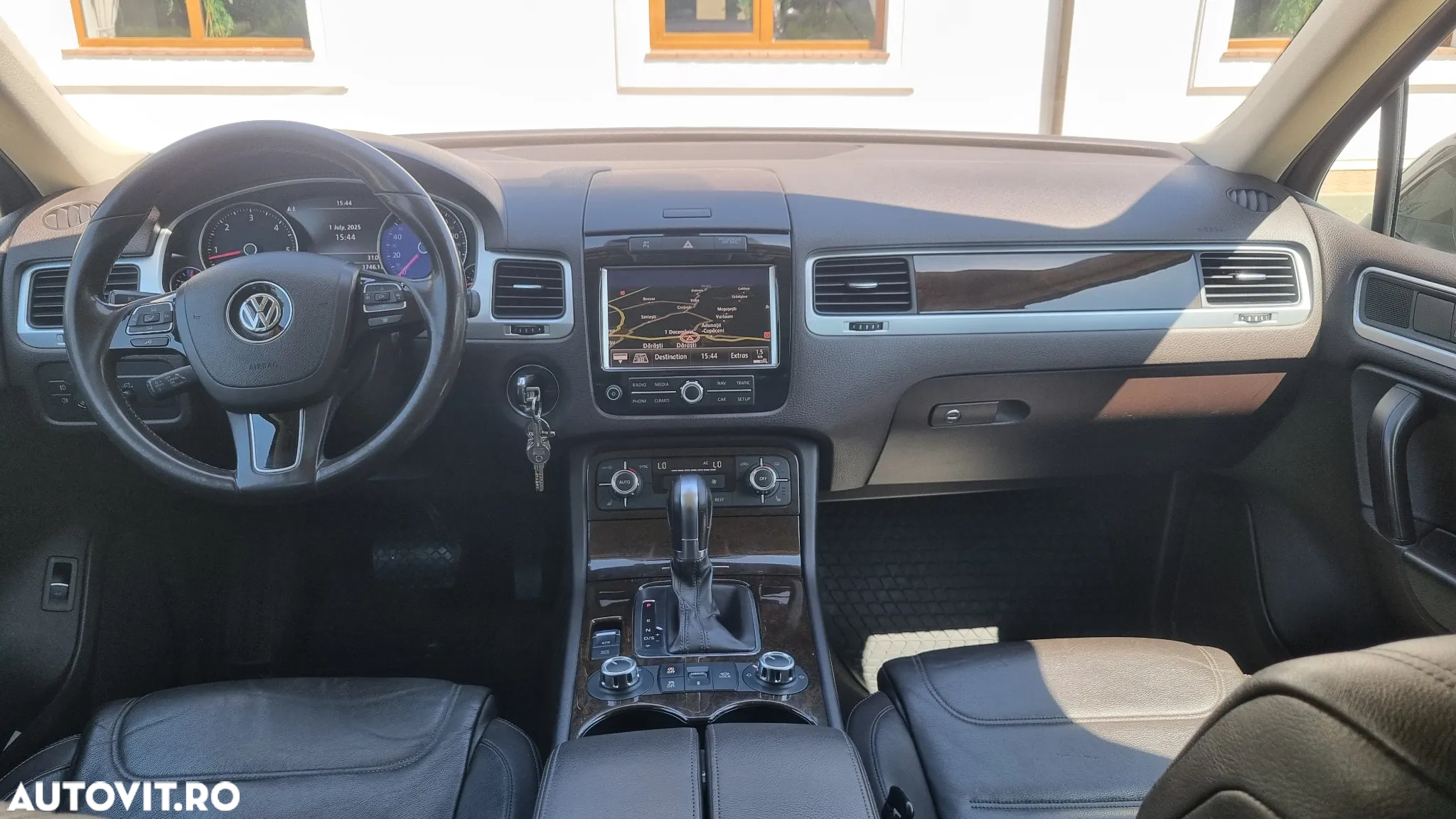 Volkswagen Touareg 3.0 V6 TDI BMT - 10