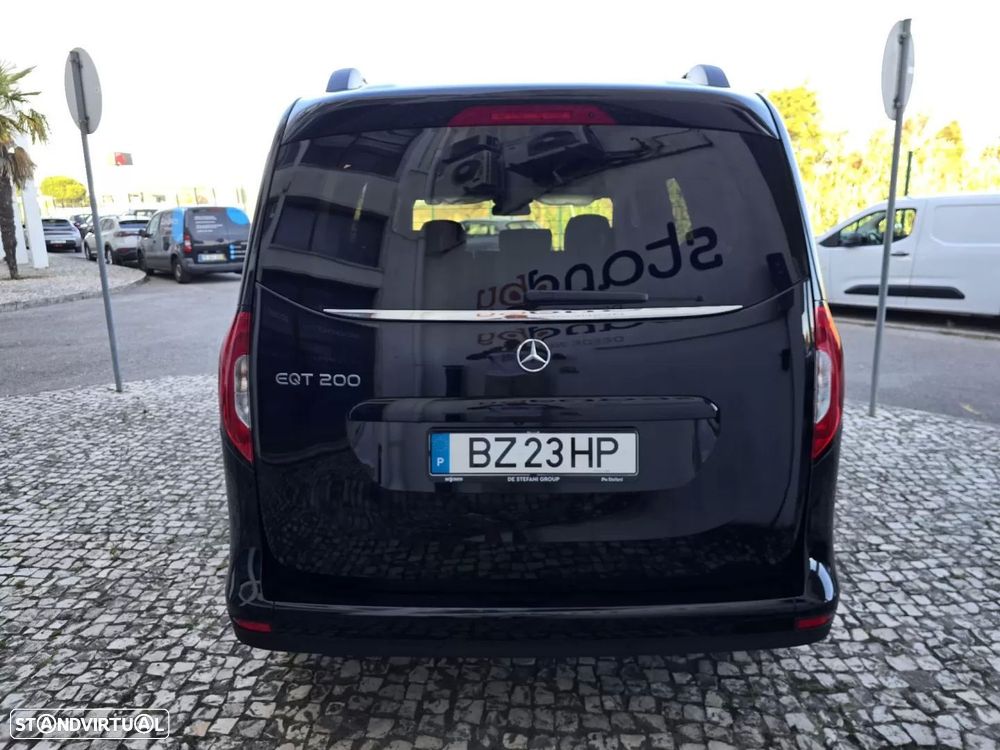 Mercedes-Benz EQT 200 Premium — fotografia 4