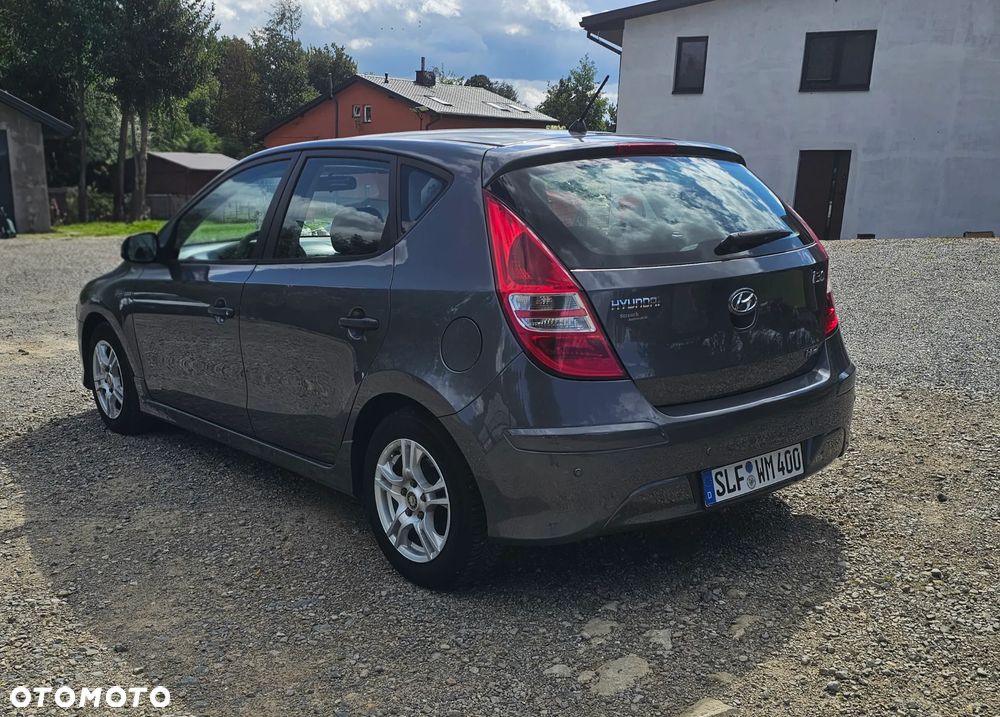 Hyundai i30 1.4 Comfort World Cup - 7