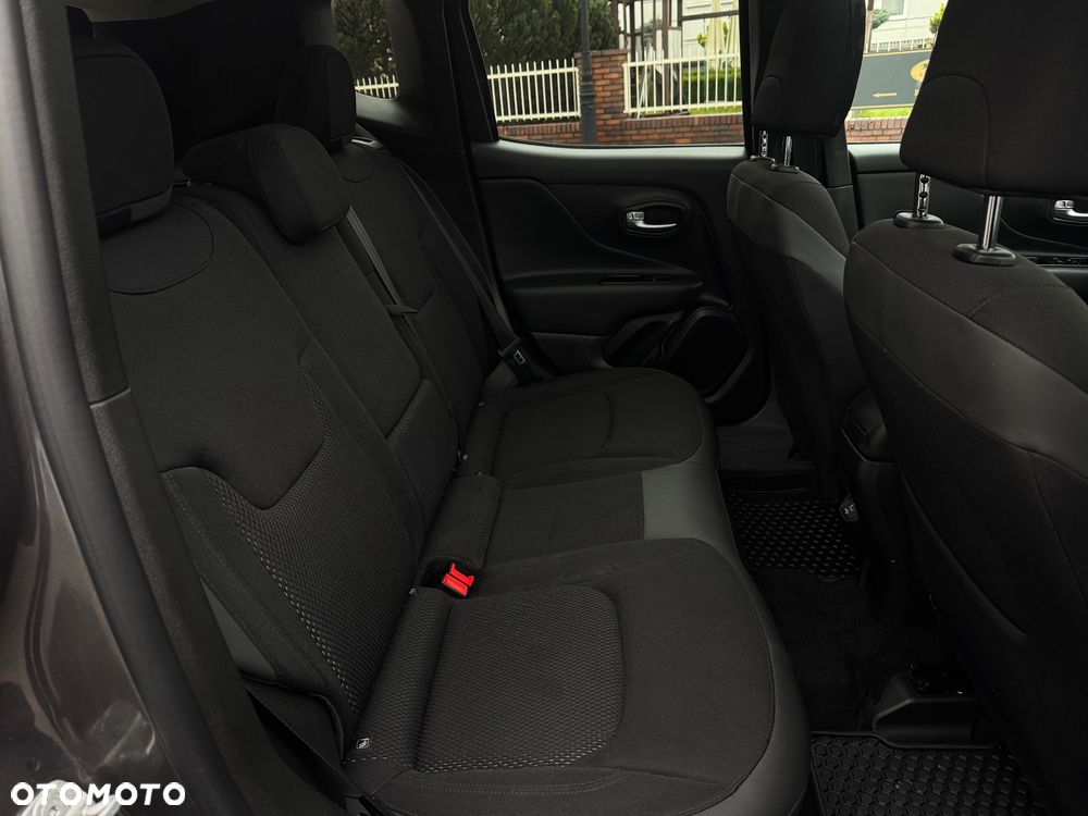 Jeep Renegade 1.4 MultiAir Limited - 23