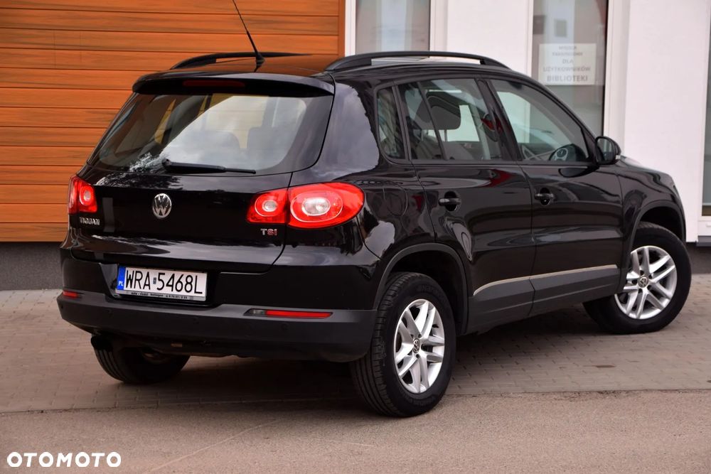 Volkswagen Tiguan - 14