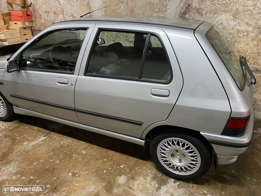 Renault Clio 1.4 Baccara - 3