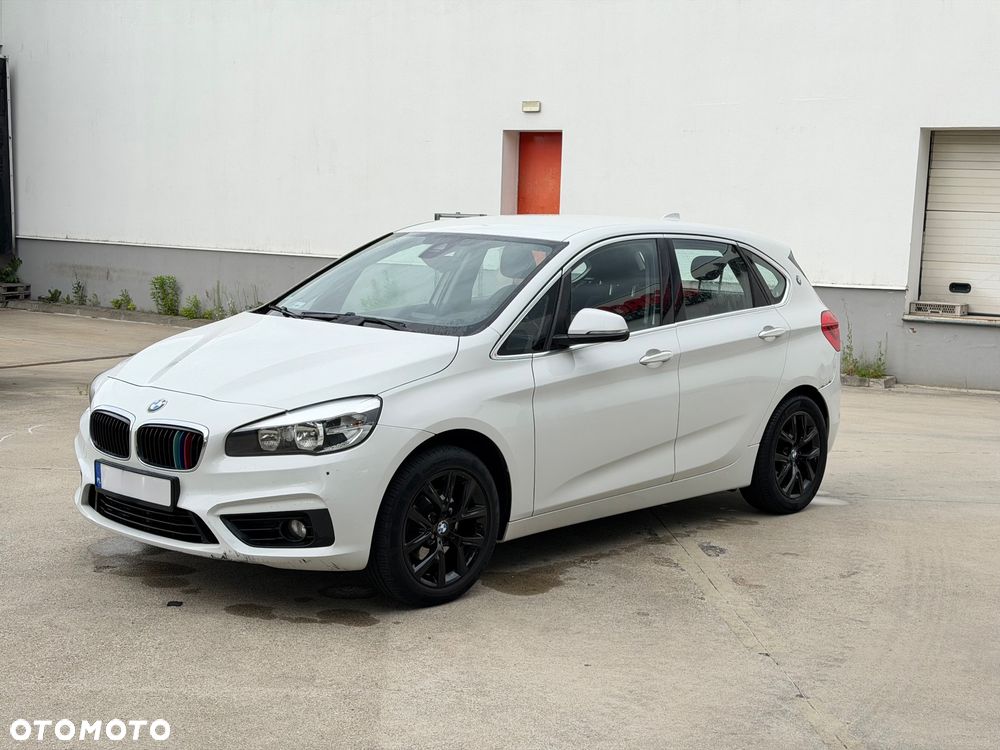 BMW Seria 2 218d - 2