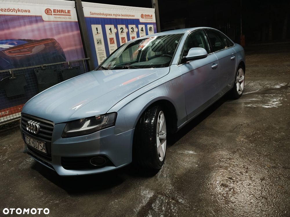 Audi A4 Limousine