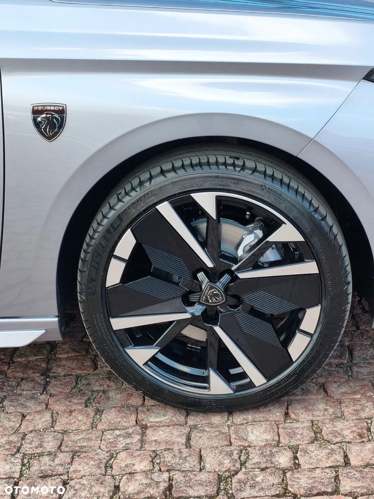 Peugeot 308 1.5 BlueHDi GT Exclusive S&S EAT8 - 15