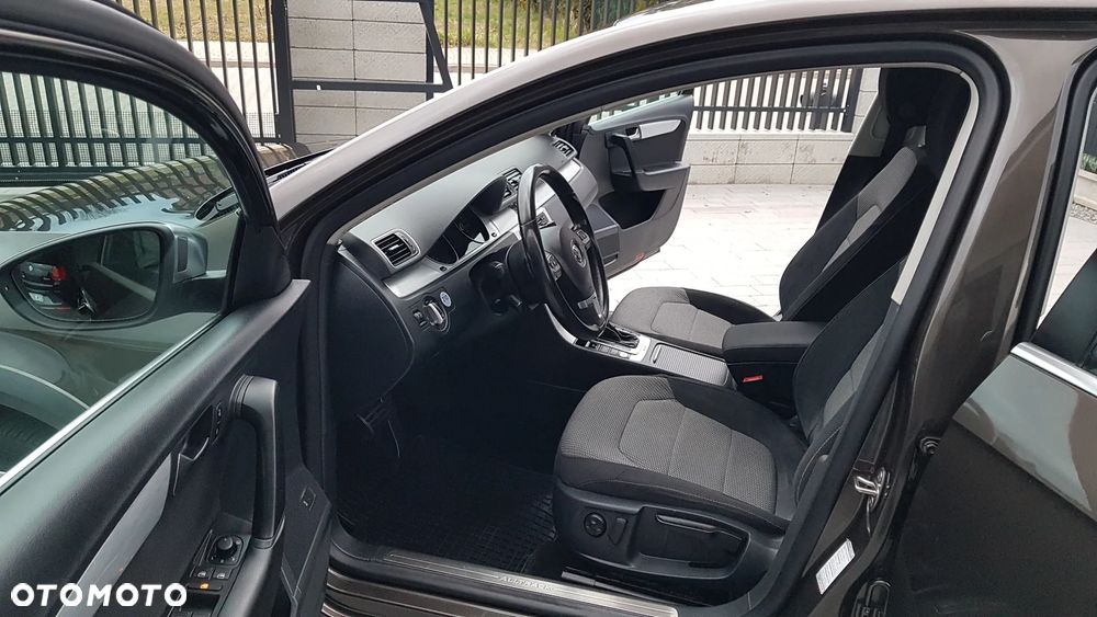 Volkswagen Passat Alltrack 2.0 TDI 4Mot DSG - 5