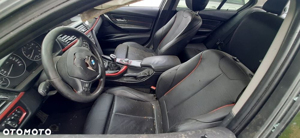 BMW Seria 3 316d - 11
