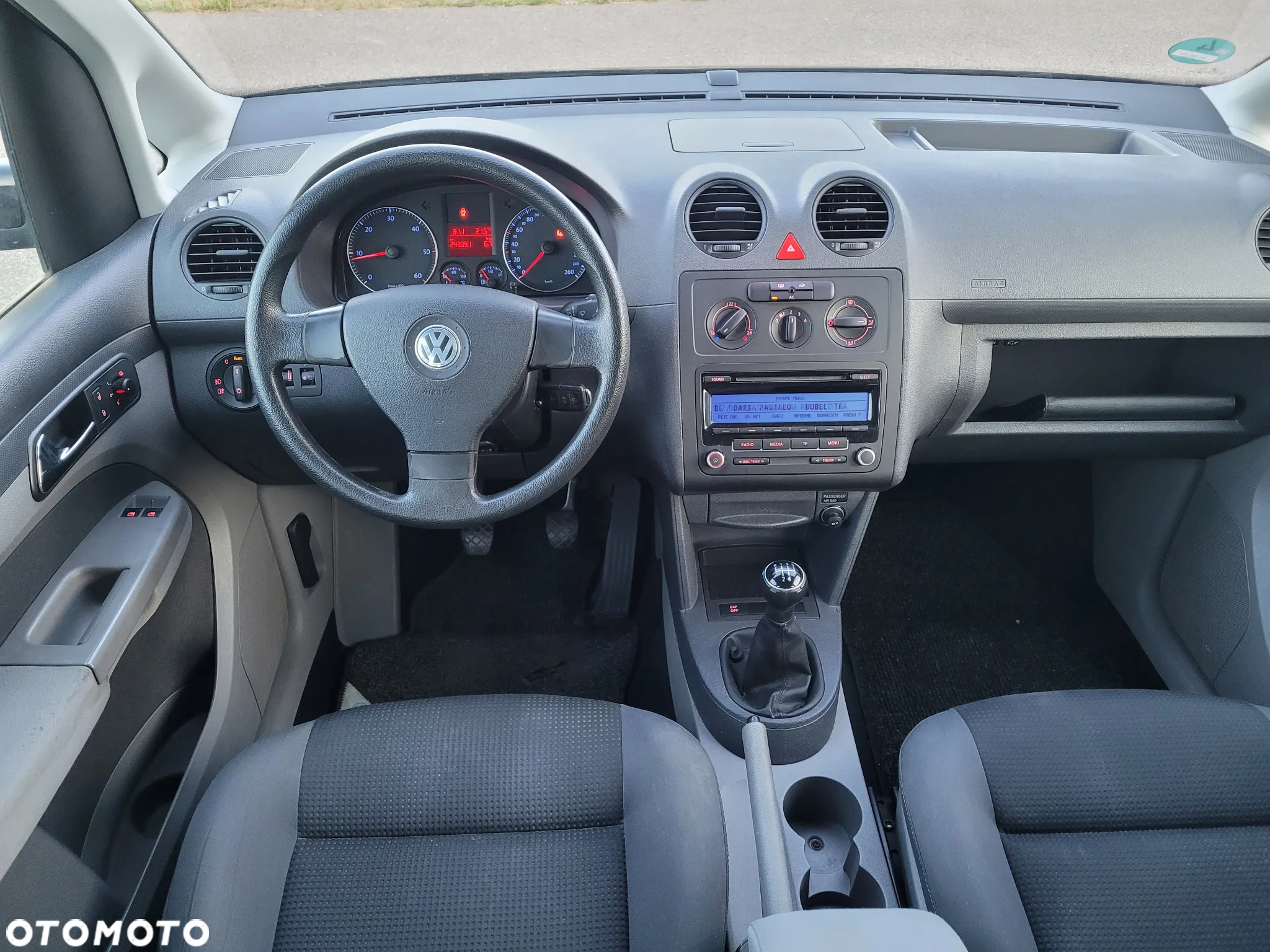 Volkswagen Caddy - 9