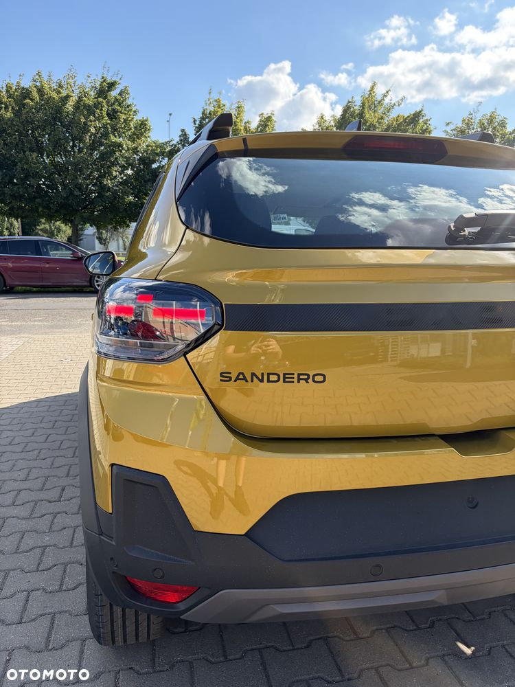 Dacia Sandero - 8