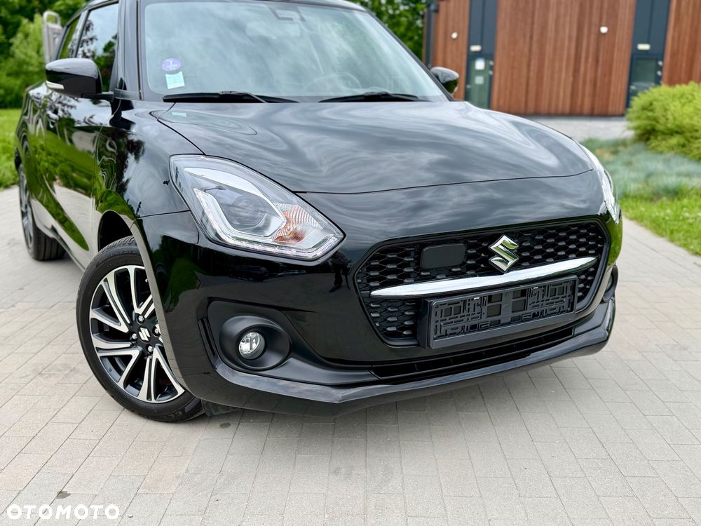 Suzuki Swift 1.2 Dualjet Hybrid CVT Comfort - 4