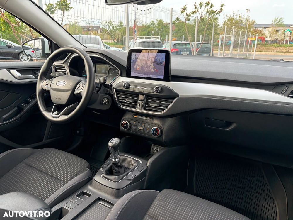 Ford Focus 1.0 EcoBoost Connected - 19