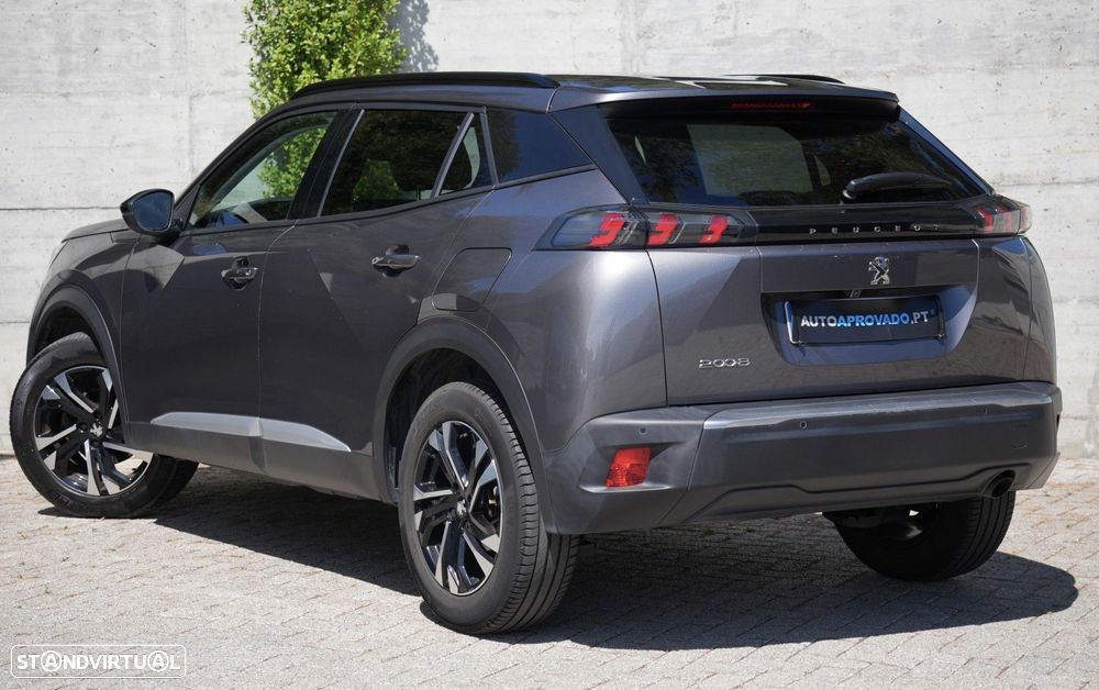 Peugeot 2008 1.2 PureTech Allure Pack - 2