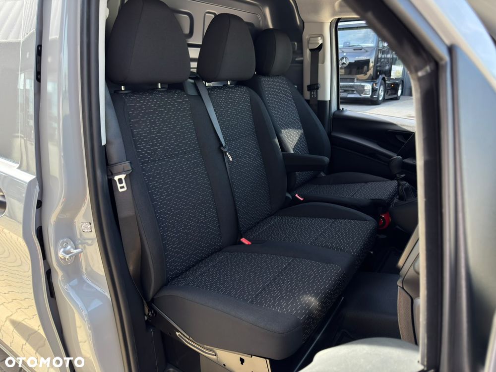 Mercedes-Benz Vito - 17