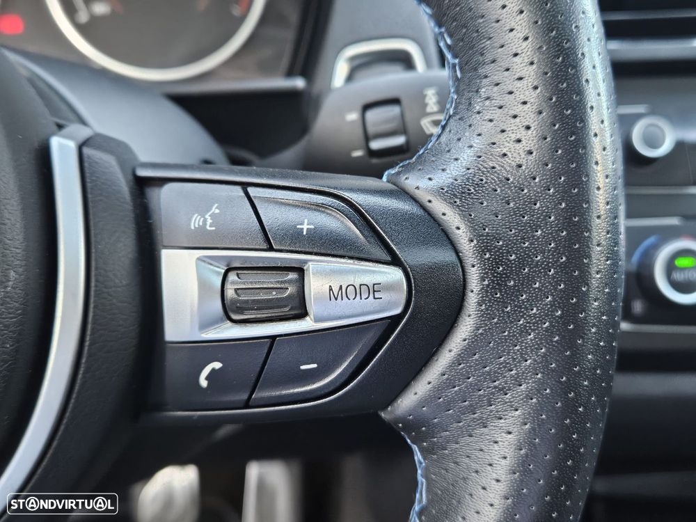 BMW M135i Standard - 34