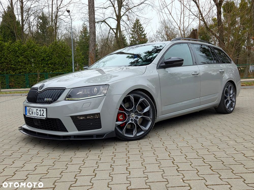 Skoda Octavia 2.0 TDI DSG RS - 9