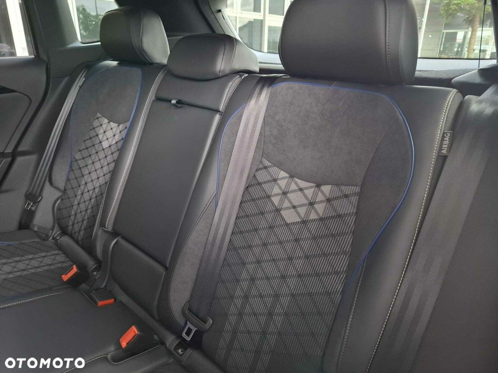 Volkswagen Tiguan - 27
