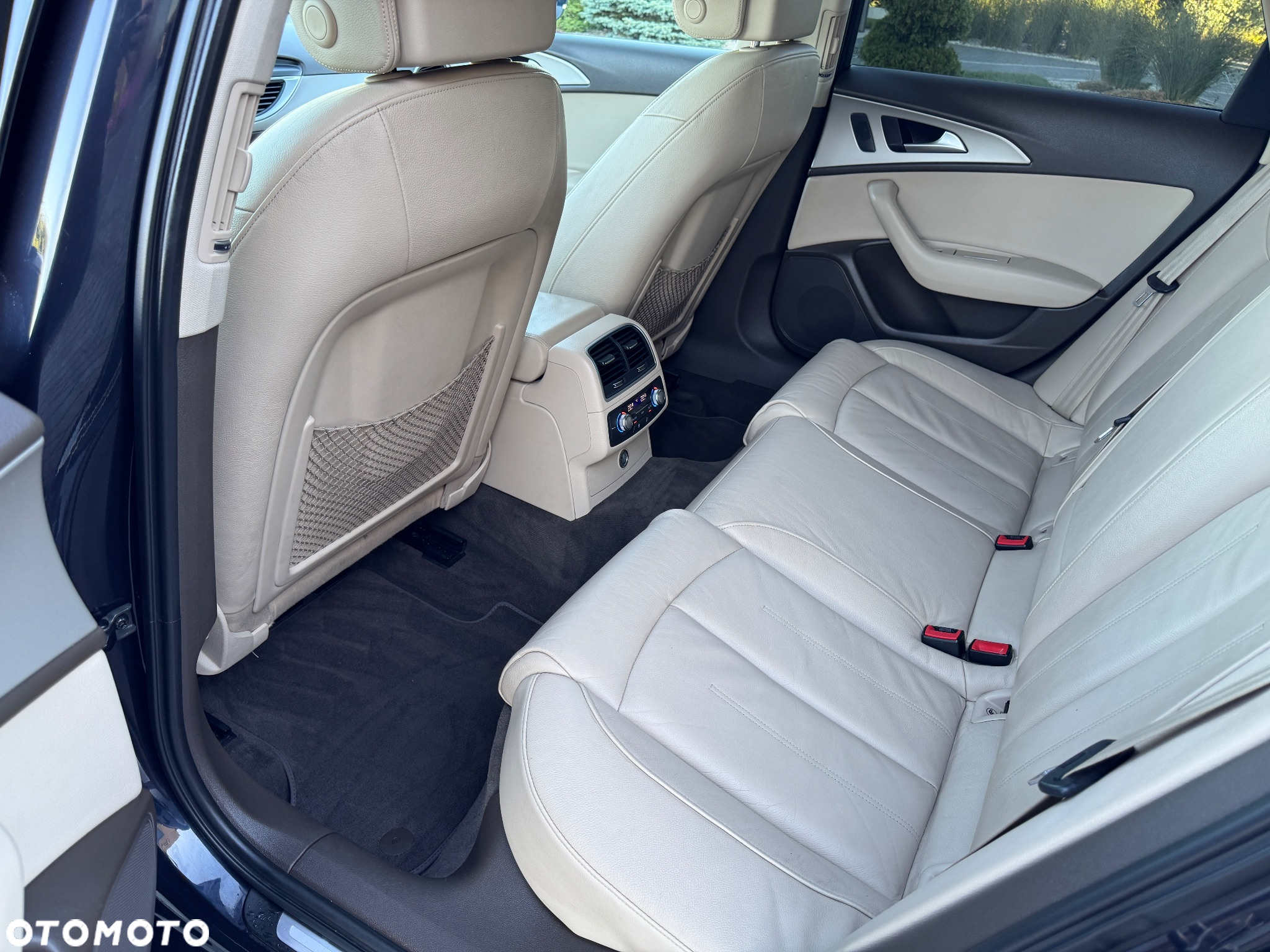 Audi A6 Avant 2.0 TDI Ultra - 12