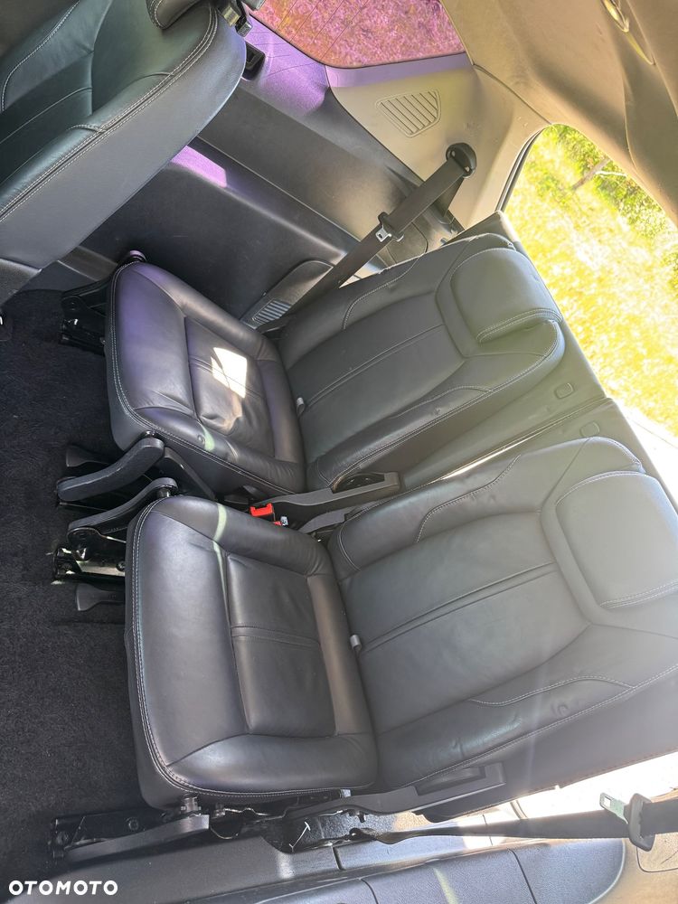 Ford S-Max 2.0 TDCi DPF Titanium - 10