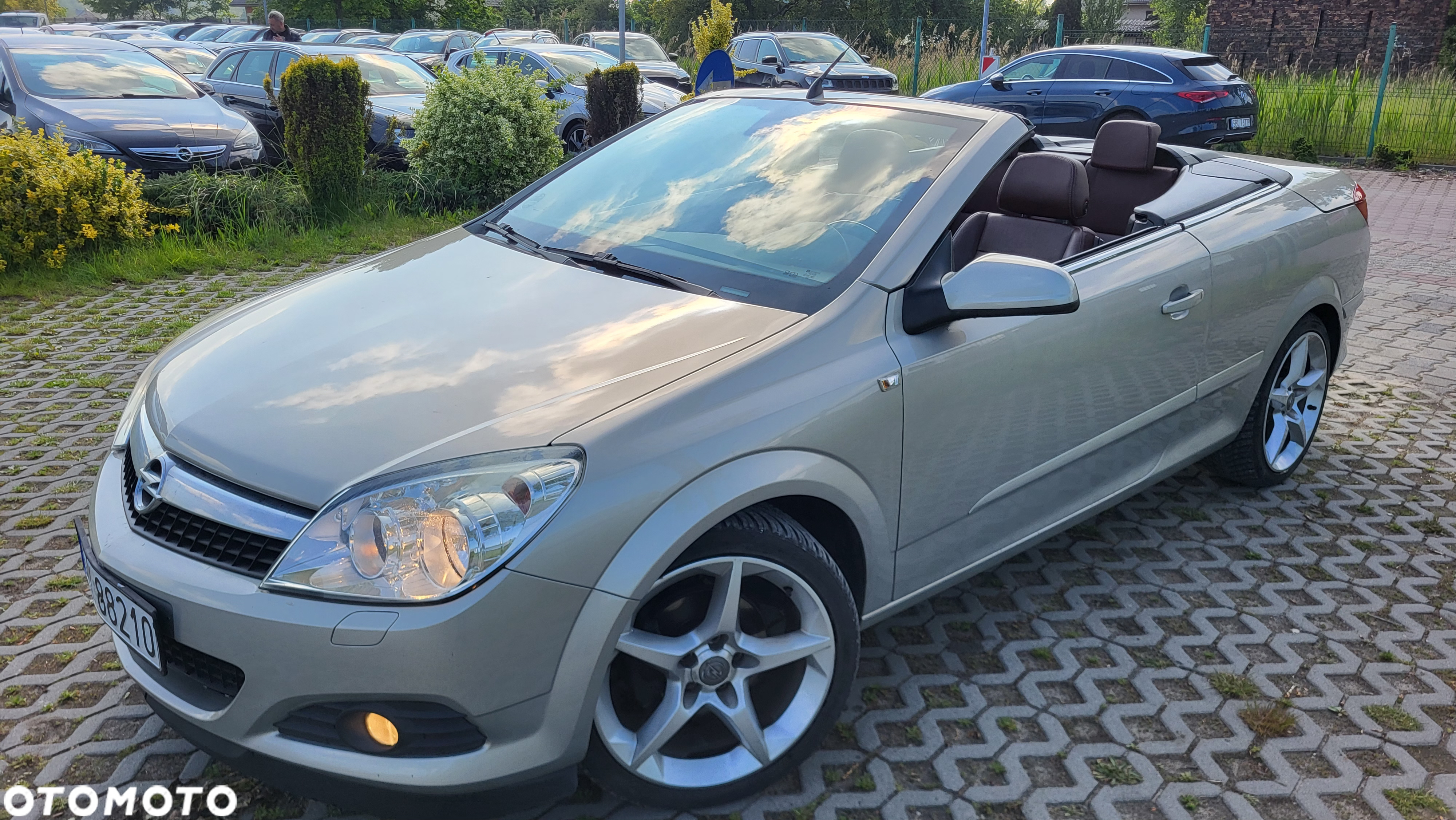 Opel Astra Twin Top 1.8 Cosmo - 2