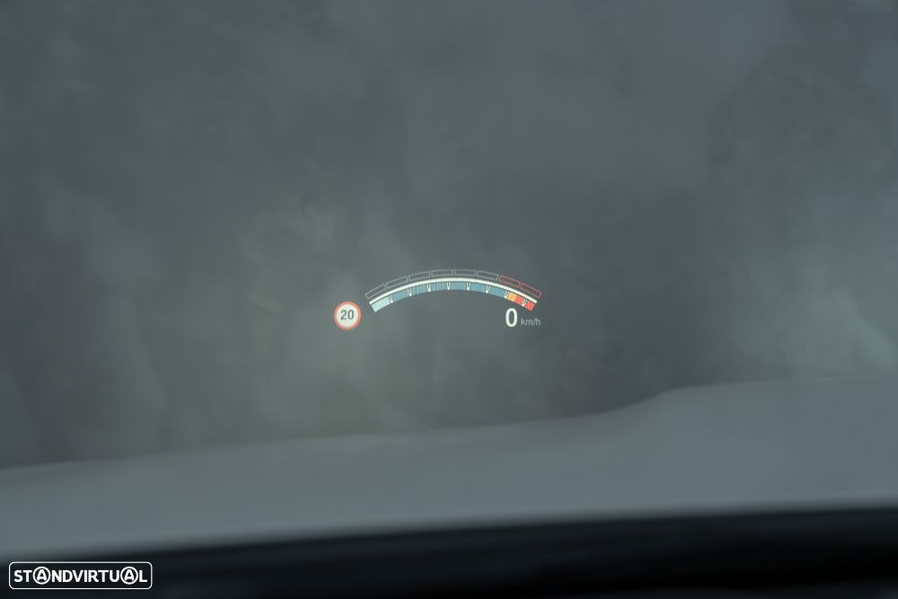 BMW M4 Cabrio DKG Competition - 32