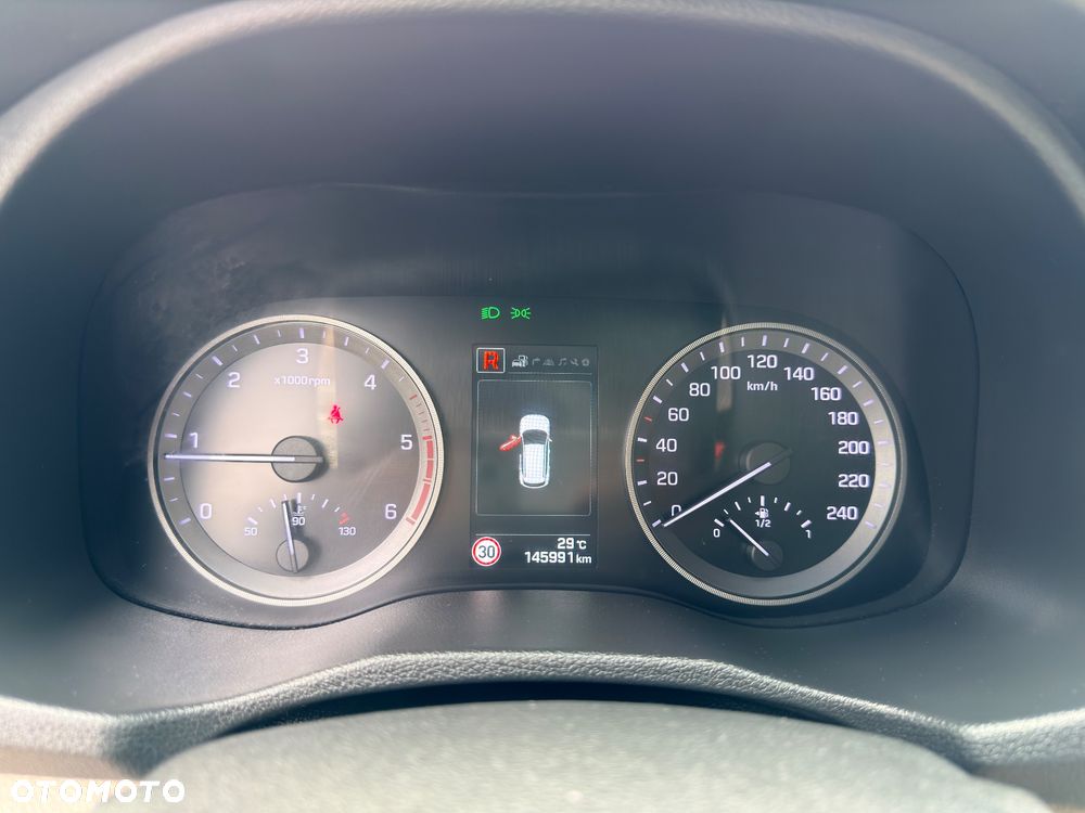 Hyundai Tucson blue 1.7 CRDi 2WD DCT Premium - 40