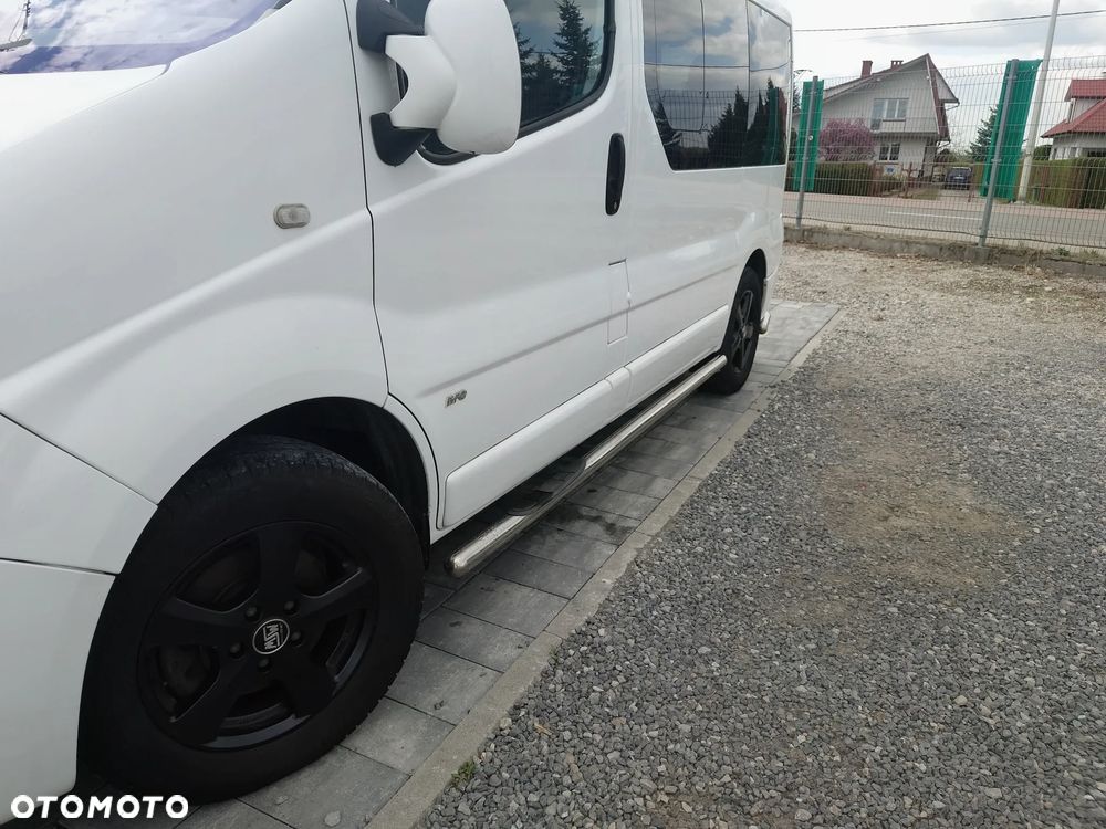 Opel Vivaro - 9