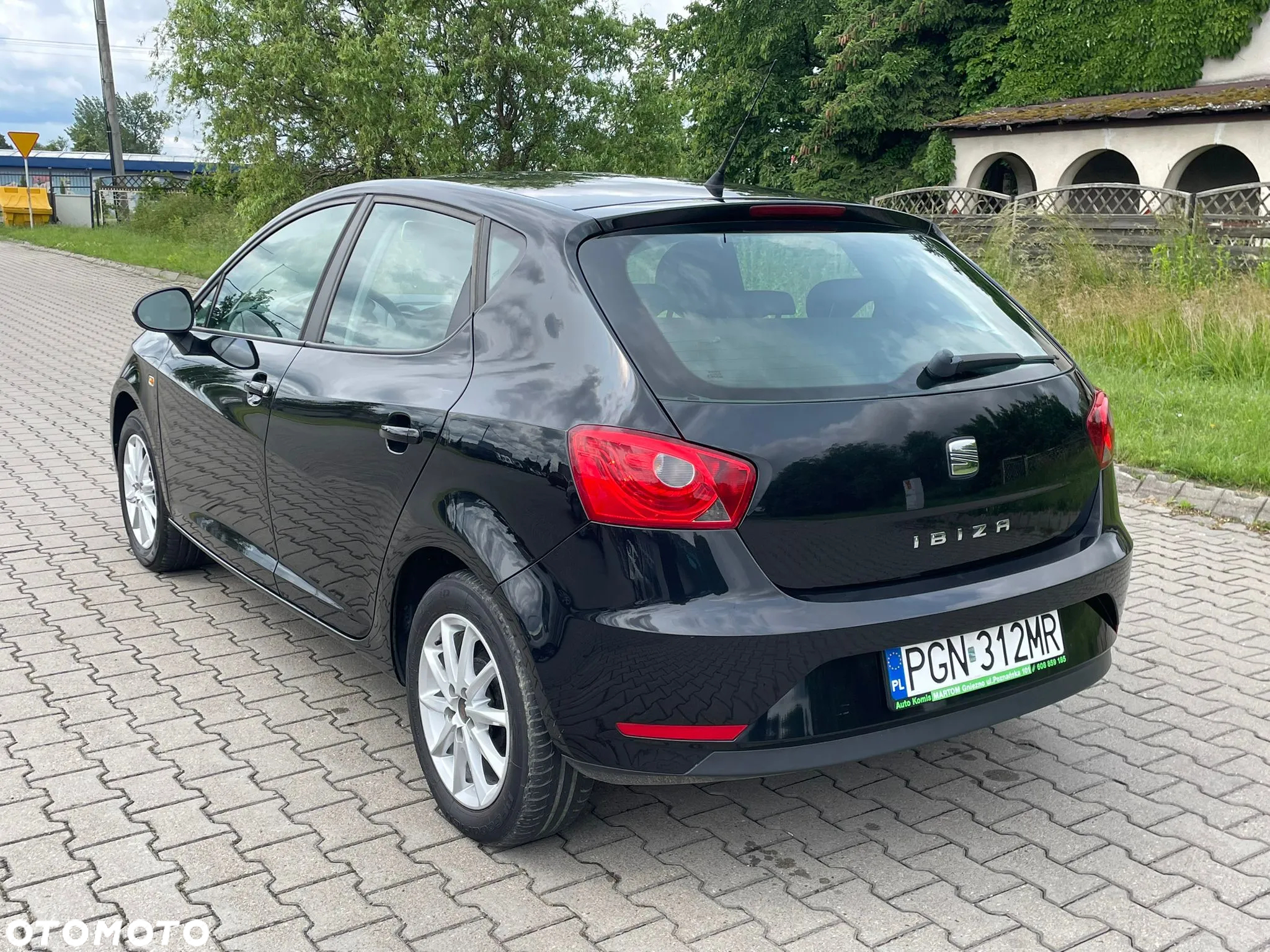 Seat Ibiza 1.4 16V Passion - 10