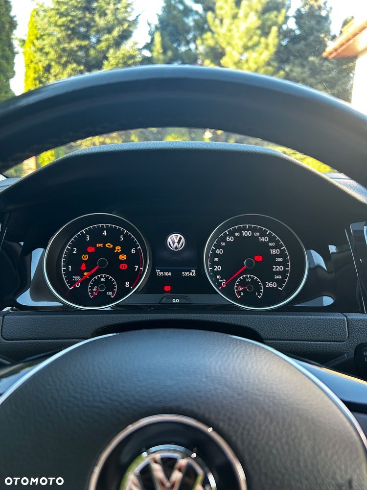 Volkswagen Golf 1.4 TSI BMT Highline - 32