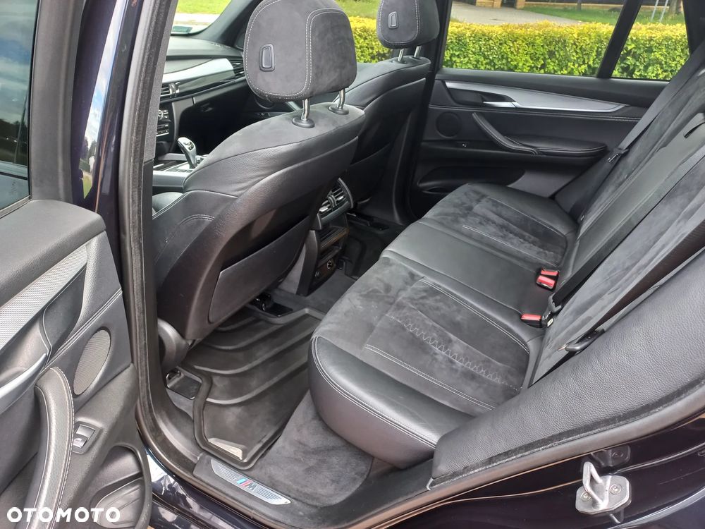 BMW X5 M M50d - 16