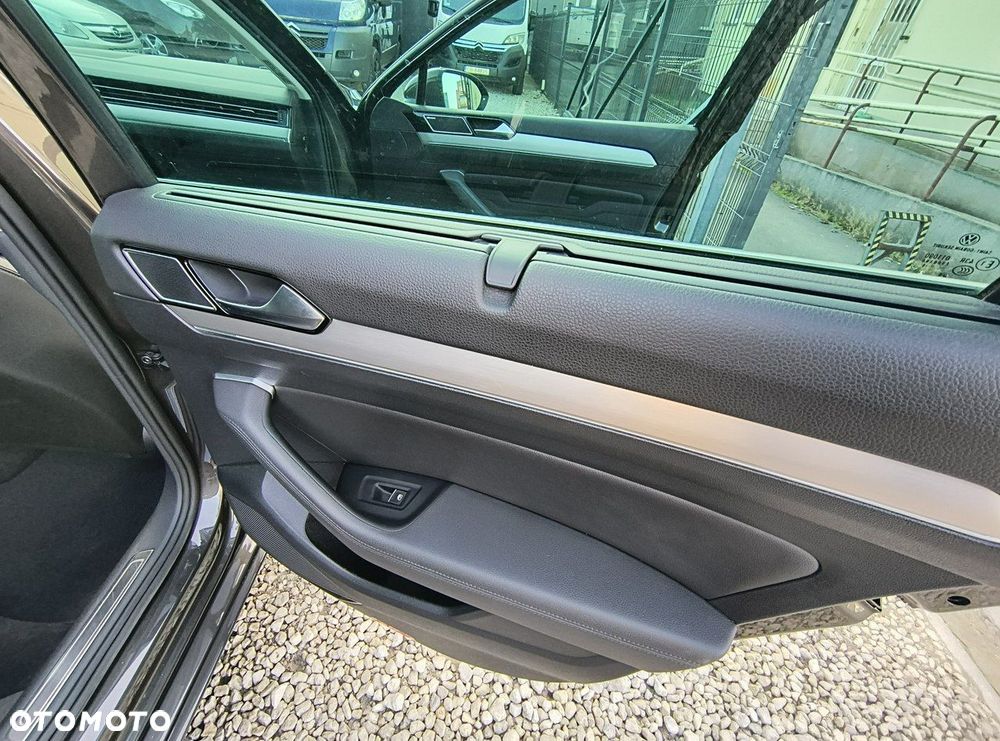 Volkswagen Passat 2.0 TSI BMT 4Mot Highline DSG - 15