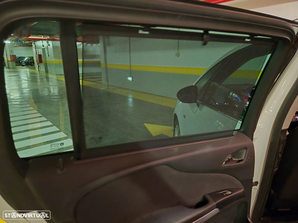 Opel Zafira 1.6 CDTi Executive - 21