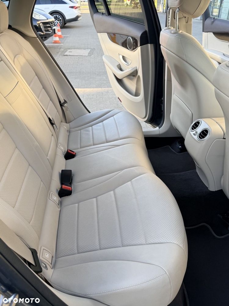 Mercedes-Benz GLC 200 4-Matic - 8