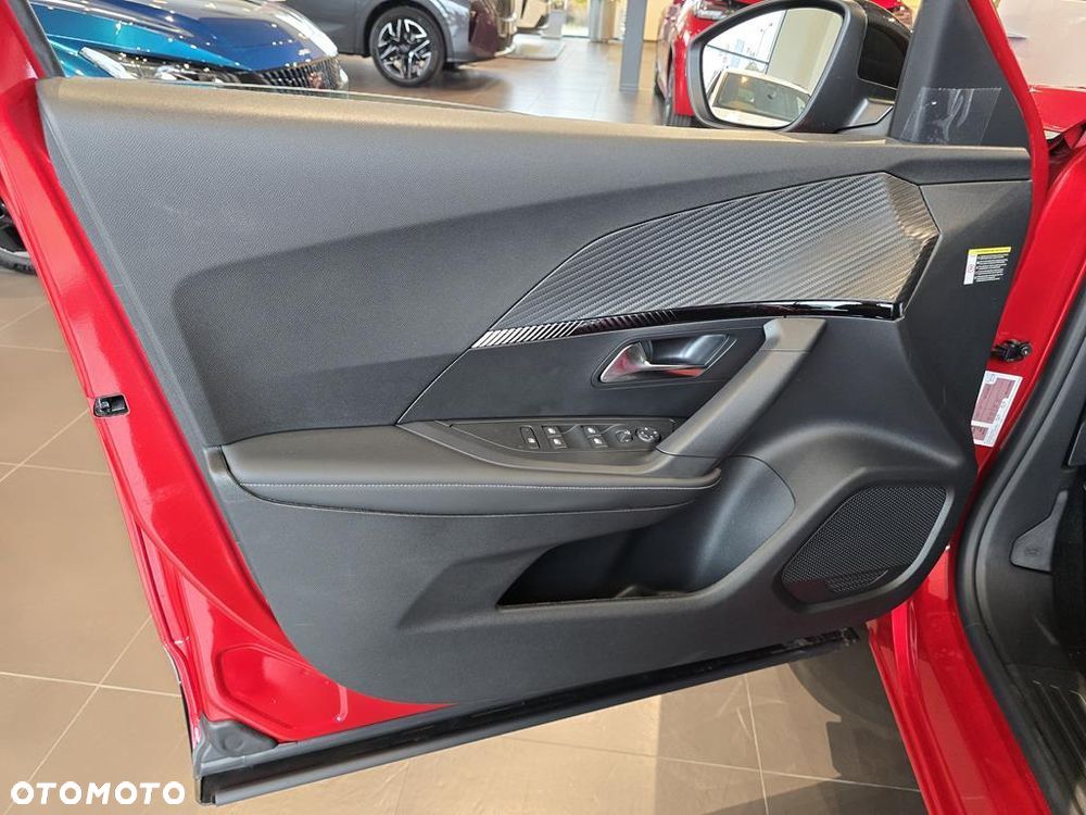 Peugeot 2008 PureTech mHEV Allure e-DCS6 - 11