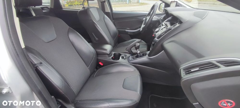 Ford Focus 1.6 TDCi DPF Start-Stopp-System Titanium - 28